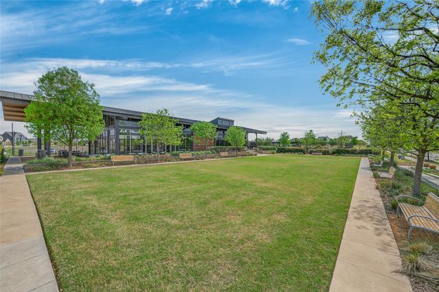 7457 Pondview Lane, Fort Worth, TX 76123