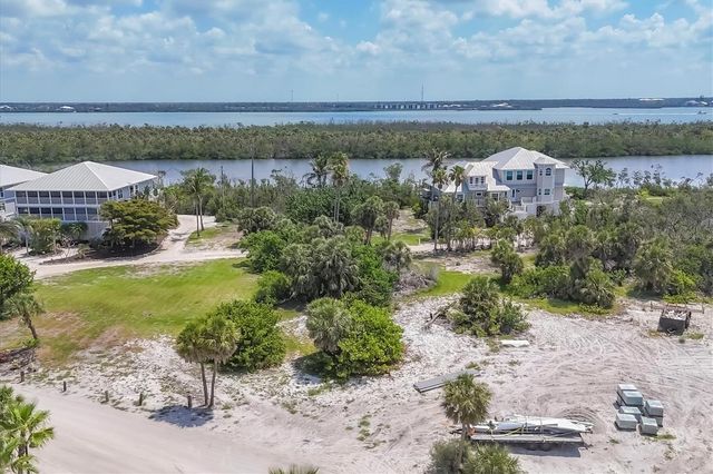 7365 PALM ISLAND DRIVE, Placida, FL 33946