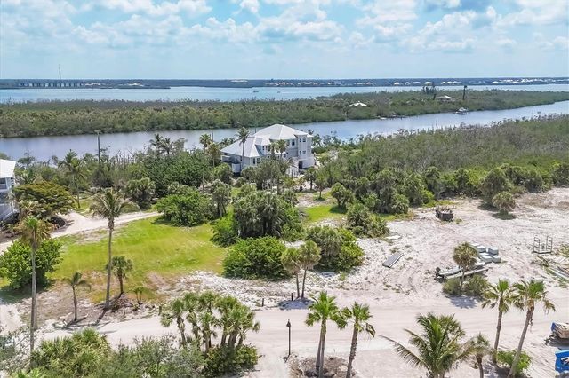 7365 PALM ISLAND DRIVE, Placida, FL 33946