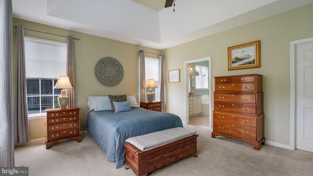 1236 CREEKSIDE LN, Quakertown, PA 18951