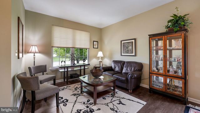 1236 CREEKSIDE LN, Quakertown, PA 18951