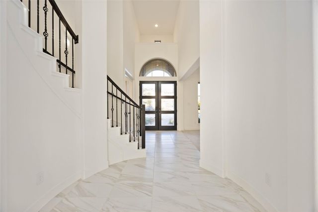 2215 Falling Fig Lane, Richmond, TX 77406