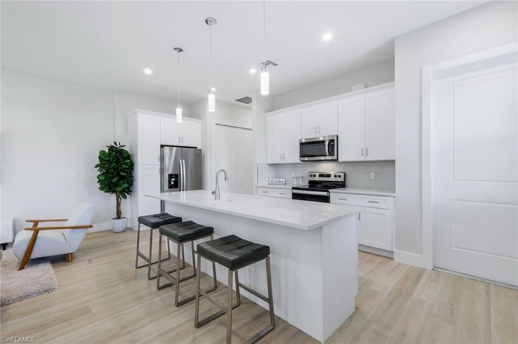 5832 Jasper WAY 101, NAPLES, FL 34112 — photo 2