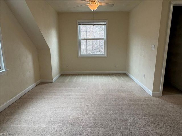 401 Fresh Meadow RD, Norfolk, VA 23503