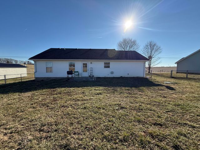 5072 E Hwy 635, Science Hill, KY 42553