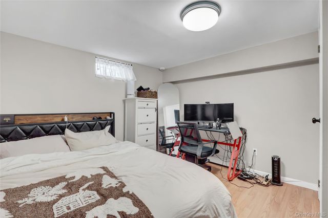 1105 N Broadway, Massapequa, NY 11758