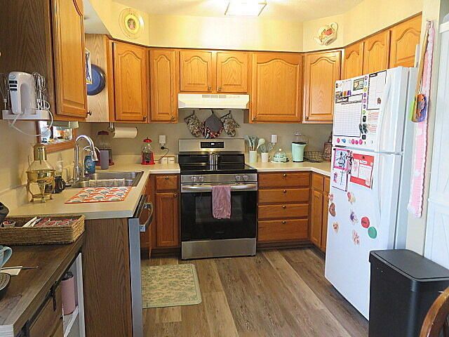 359 E Bedford Street, Marshfield, MO 65706