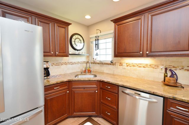 2426 Crisfield Street, Toms River, NJ 08755