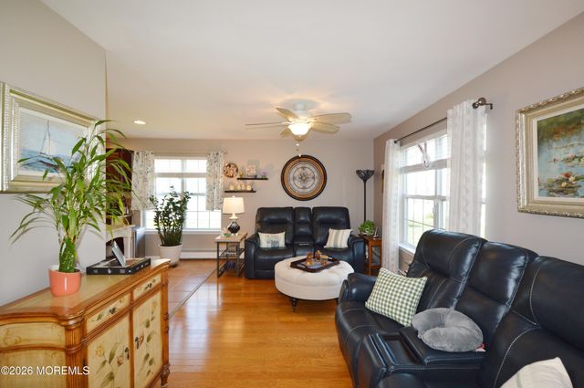 2426 Crisfield Street, Toms River, NJ 08755