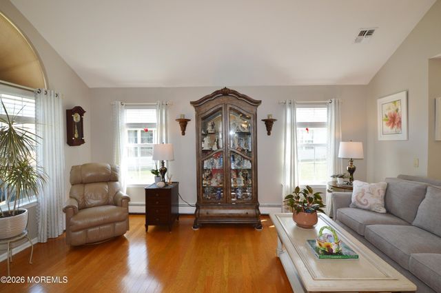 2426 Crisfield Street, Toms River, NJ 08755