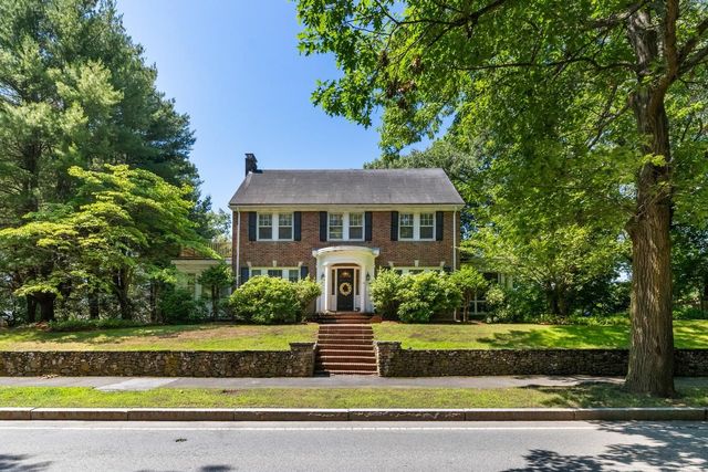 114 South Border Road, Medford, MA 02155