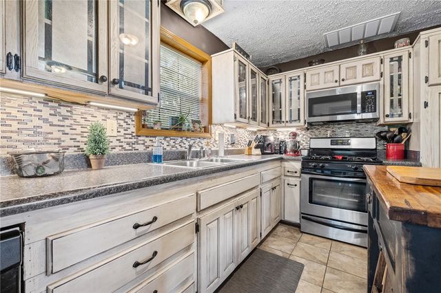 4958 Rock Springs Road, Harrison, AR 72601