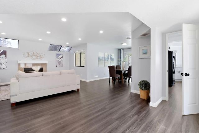 2174 Villa Sonoma Gln, Escondido, CA 92029