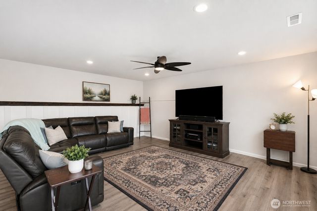 13811 197th Street E, Graham, WA 98338
