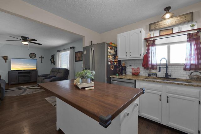 518 Virginia Street, Ashville, OH 43103