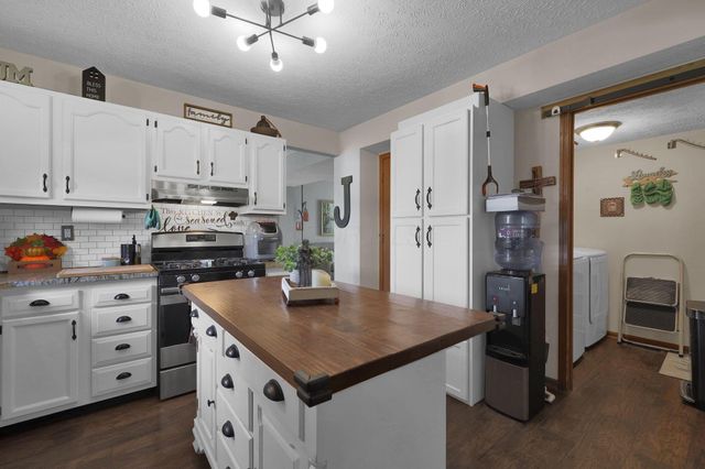 518 Virginia Street, Ashville, OH 43103