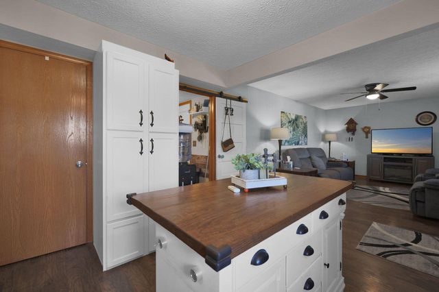 518 Virginia Street, Ashville, OH 43103