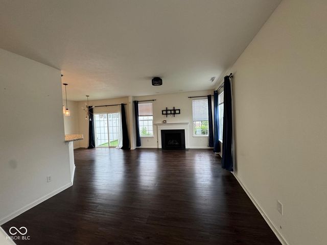 9652 Wild Iris Drive, Noblesville, IN 46060