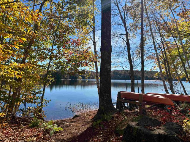 21 Shore Road, Grantham, NH 03753