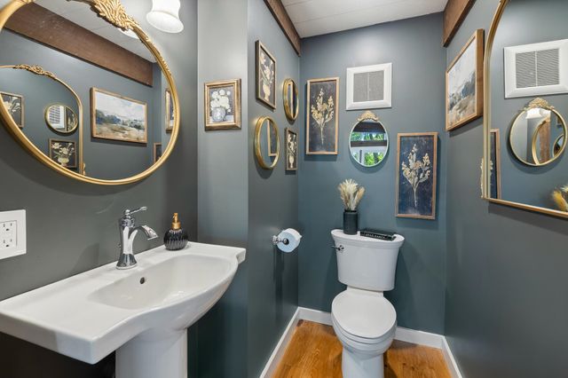 21 Shore Road, Grantham, NH 03753