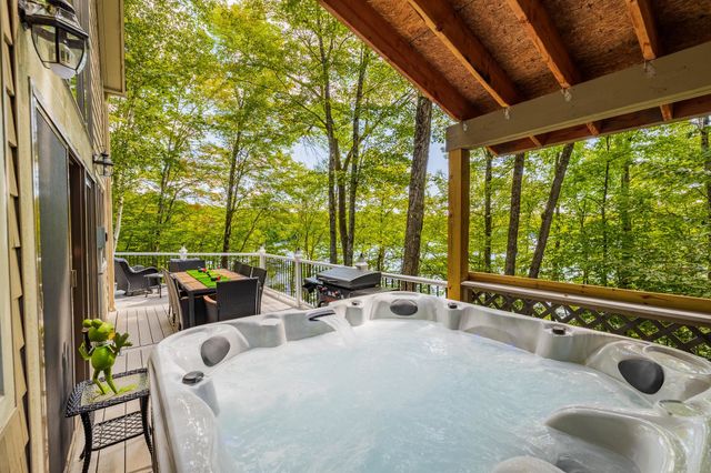 21 Shore Road, Grantham, NH 03753