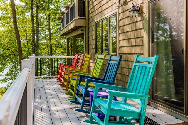 21 Shore Road, Grantham, NH 03753