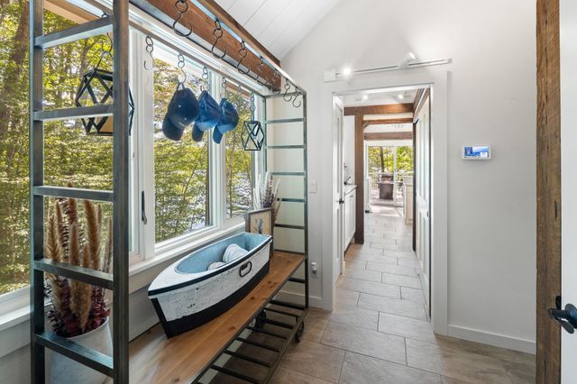 21 Shore Road, Grantham, NH 03753