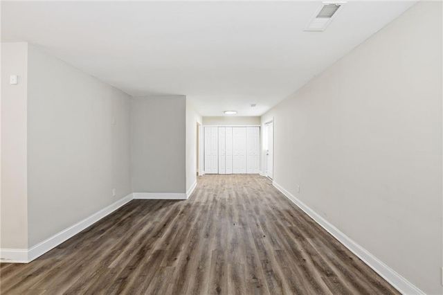 310 Flagstone Drive SW, Atlanta, GA 30331