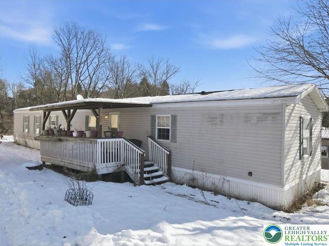 286 Lower Nis Hollow Drive, Mahoning Twp, PA 18235