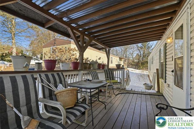 286 Lower Nis Hollow Drive, Mahoning Twp, PA 18235