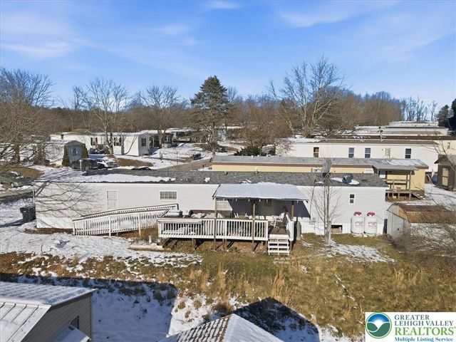 286 Lower Nis Hollow Drive, Mahoning Twp, PA 18235