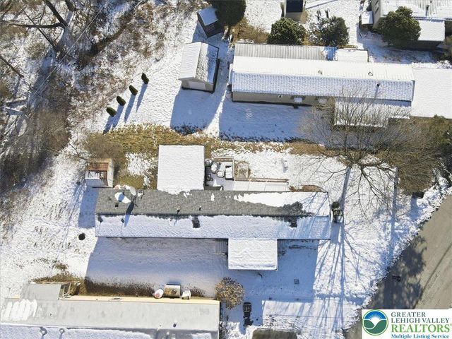 286 Lower Nis Hollow Drive, Mahoning Twp, PA 18235