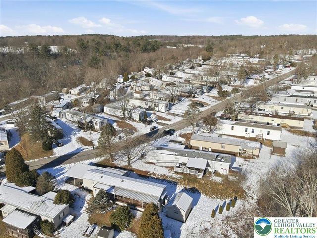 286 Lower Nis Hollow Drive, Mahoning Twp, PA 18235