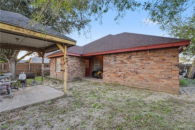 1516 W Bella Vista Avenue, Alton, TX 78573