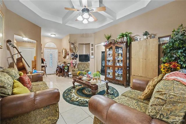 1516 W Bella Vista Avenue, Alton, TX 78573