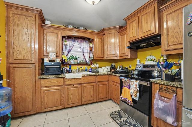 1516 W Bella Vista Avenue, Alton, TX 78573