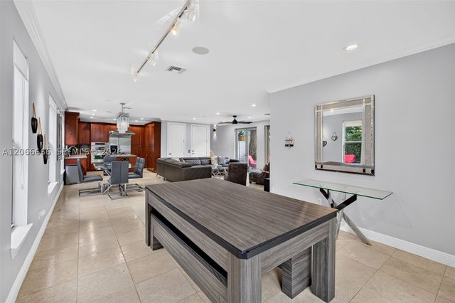 125 NE 16th Ter, Fort Lauderdale, FL 33301