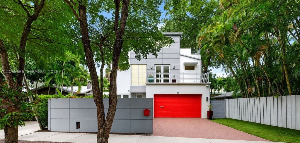 125 NE 16th Ter, Fort Lauderdale, FL 33301
