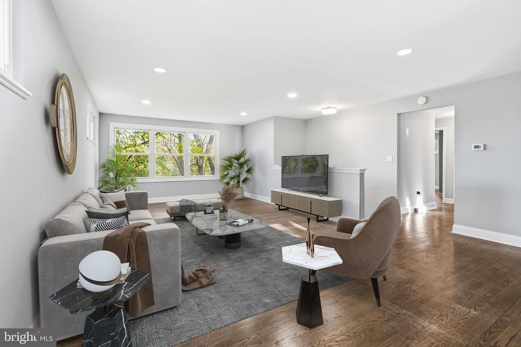 311 OLD NEW WINDSOR PIKE, Westminster, MD 21157