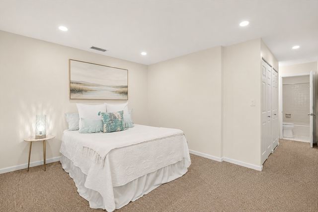 666 Main Street 315, Winchester, MA 01890