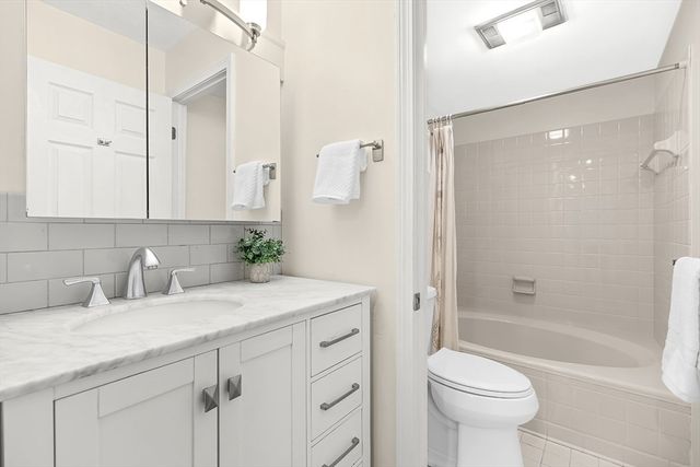 666 Main Street 315, Winchester, MA 01890
