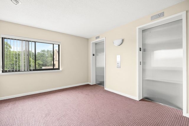 666 Main Street 315, Winchester, MA 01890