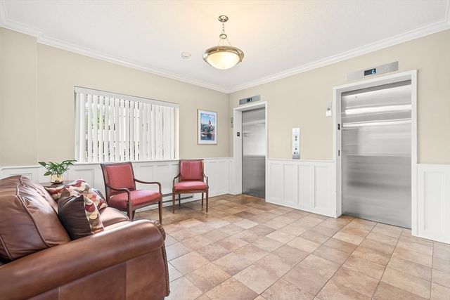 666 Main Street 315, Winchester, MA 01890