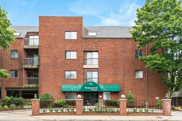 666 Main Street 315, Winchester, MA 01890