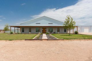 6351 E Sandhills Dr, Gardendale, TX 79758