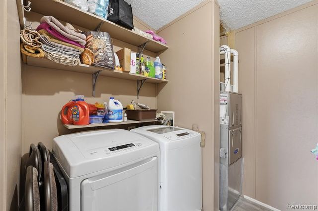 4425 Wynnwood Drive, Howell, MI 48843
