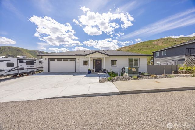 9968 Griffith Place, Entiat, WA 98822