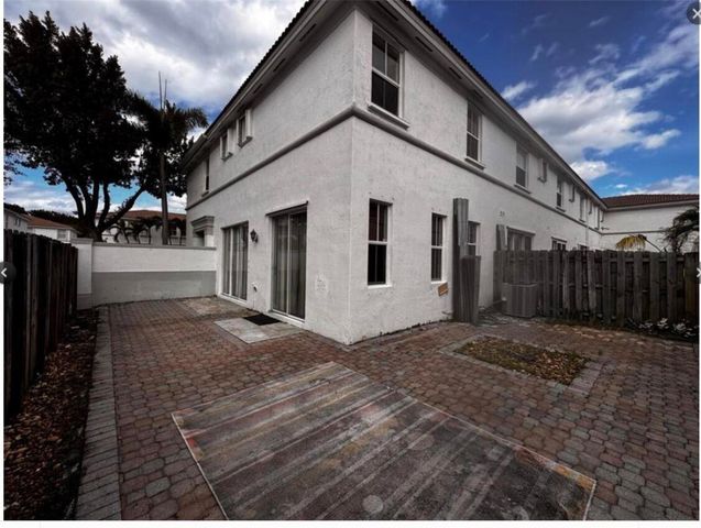 15746 SW 41st Street, Miramar, FL 33027