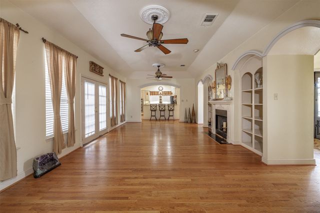 4699 County Road 1600, Alba, TX 75410