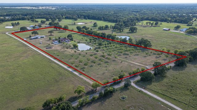 4699 County Road 1600, Alba, TX 75410